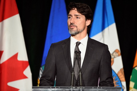 Thủ tướng Canada hứa đòi công lý cho nạn nhân vụ bắn nhầm máy bay - Ảnh 1. Thủ tướng Canada hứa đòi công lý cho nạn nhân vụ bắn nhầm máy bay - Ảnh 1.