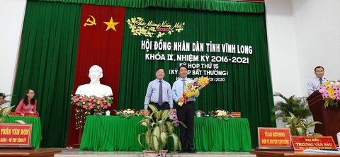 Ông Lữ Quang Ngời làm chủ tịch UBND tỉnh Vĩnh Long - Ảnh 1. Ông Lữ Quang Ngời làm chủ tịch UBND tỉnh Vĩnh Long - Ảnh 1.