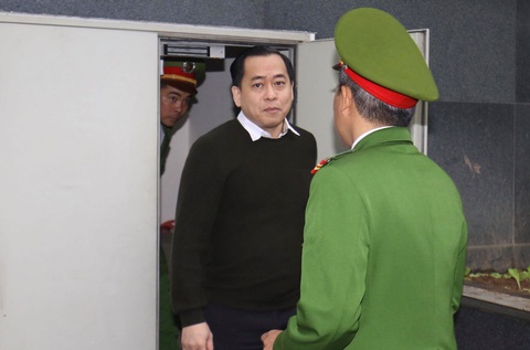 Cựu chủ tịch Đà Nẵng Trần Văn Minh lãnh 17 năm tù, Phan Văn Anh Vũ 25 năm tù - Ảnh 6. Cựu chủ tịch Đà Nẵng Trần Văn Minh lãnh 17 năm tù, Phan Văn Anh Vũ 25 năm tù - Ảnh 6.