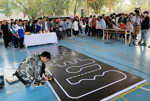 Giáo dục đại học: vào mở, ra đóng - Ảnh 1. Giáo dục đại học: vào mở, ra đóng - Ảnh 1.