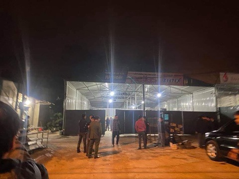 Nổ súng trong đêm, 2 người chết, 3 người bị thương - Ảnh 1. Nổ súng trong đêm, 2 người chết, 3 người bị thương - Ảnh 1.