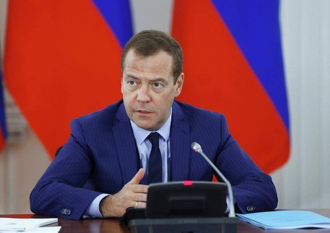 Thủ tướng Medvedev và toàn bộ chính phủ từ chức để ông Putin sửa hiến pháp - Ảnh 1. Thủ tướng Medvedev và toàn bộ chính phủ từ chức để ông Putin sửa hiến pháp - Ảnh 1.