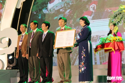 Gia Nghĩa phải xứng đáng là thành phố trẻ, đầy khát vọng - Ảnh 2. Gia Nghĩa phải xứng đáng là thành phố trẻ, đầy khát vọng - Ảnh 2.