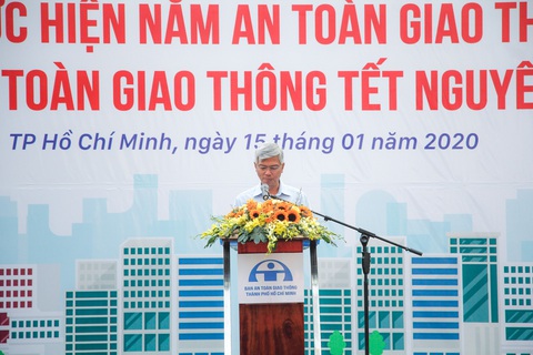 TP.HCM ra quân thực hiện năm An toàn giao thông 2020 - Ảnh 1. TP.HCM ra quân thực hiện năm An toàn giao thông 2020 - Ảnh 1.