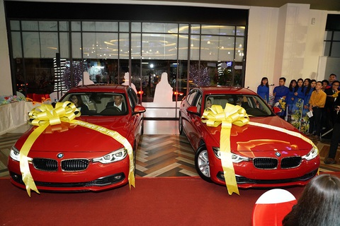 C.T Group thưởng Tết bằng xe hơi BMW - Ảnh 1. C.T Group thưởng Tết bằng xe hơi BMW - Ảnh 1.