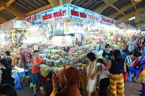 Thực phẩm chế biến hút khách, rau quả, thịt nhu cầu chưa cao - Ảnh 1. Thực phẩm chế biến hút khách, rau quả, thịt nhu cầu chưa cao - Ảnh 1.