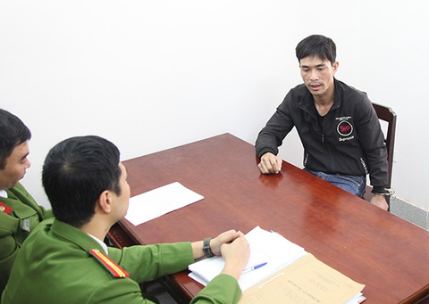 Nghi phạm chém người phụ nữ chở con nhỏ trên đường do mâu thuẫn tình cảm - Ảnh 1. Nghi phạm chém người phụ nữ chở con nhỏ trên đường do mâu thuẫn tình cảm - Ảnh 1.