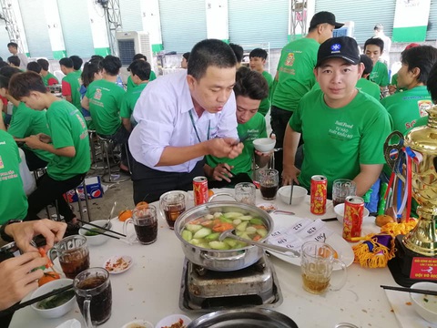 Tiệc tất niên của công ty đã không còn bia rượu - Ảnh 1. Tiệc tất niên của công ty đã không còn bia rượu - Ảnh 1.