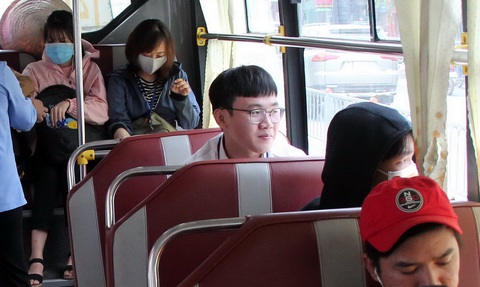 Tết đi chơi xa sao để không bị say tàu xe? - Ảnh 1. Tết đi chơi xa sao để không bị say tàu xe? - Ảnh 1.