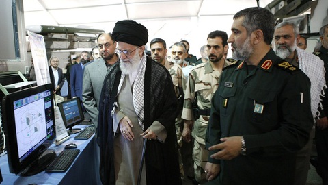 Quá nhiều ảnh giả kích động căng thẳng Mỹ - Iran - Ảnh 3. Quá nhiều ảnh giả kích động căng thẳng Mỹ - Iran - Ảnh 3.