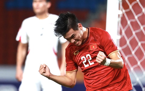 U23 Việt Nam - U23 Triều Tiên: 1-2 Trận thua của những sai lầm - Ảnh 2. U23 Việt Nam - U23 Triều Tiên: 1-2 Trận thua của những sai lầm - Ảnh 2.