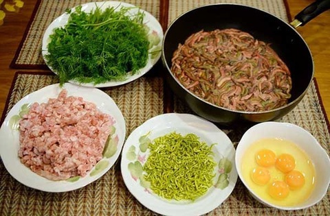 Tết: rươi đại bổ trên mâm, người hết buồn, đời thôi sầu - Ảnh 3. Tết: rươi đại bổ trên mâm, người hết buồn, đời thôi sầu - Ảnh 3.