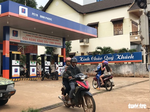 Truy tố 21 bị can trong đường dây xăng giả của Trịnh Sướng - Ảnh 1. Truy tố 21 bị can trong đường dây xăng giả của Trịnh Sướng - Ảnh 1.