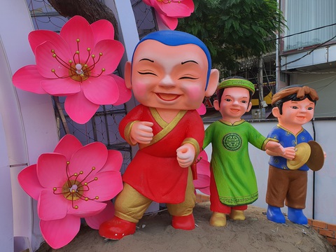 Đường hoa Cần Thơ năm nay sẽ Xuân này hơn hẳn mấy xuân qua - Ảnh 6. Đường hoa Cần Thơ năm nay sẽ Xuân này hơn hẳn mấy xuân qua - Ảnh 6.