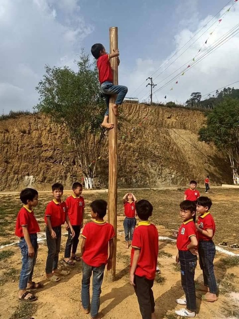 Học sinh dân tộc vùng cao vui Tết như thế nào? - Ảnh 2.