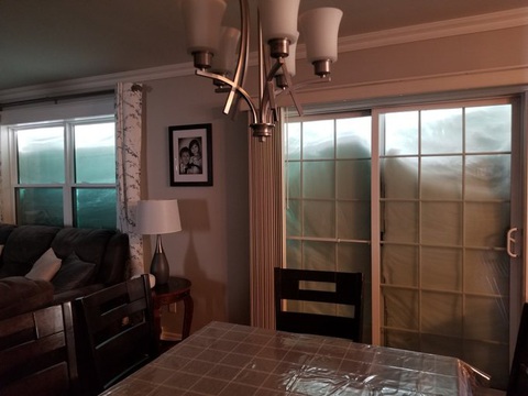 Tuyết phủ dày tới 70cm, Canada ban bố tình trạng khẩn cấp - Ảnh 1.