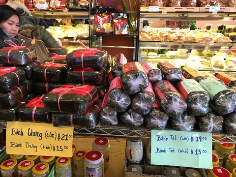 Thương làm sao ‘tết cuối tuần’ rưng rưng của người Việt mình - Ảnh 2. Thương làm sao ‘tết cuối tuần’ rưng rưng của người Việt mình - Ảnh 2.