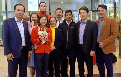 Vận động viên xa nhà thèm ăn tết bên gia đình - Ảnh 1. Vận động viên xa nhà thèm ăn tết bên gia đình - Ảnh 1.