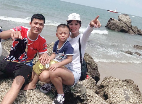 HCV Đinh Thị Như Quỳnh: Tôi mãn nguyện khi nhìn con cười trong nhà mới - Ảnh 1. HCV Đinh Thị Như Quỳnh: Tôi mãn nguyện khi nhìn con cười trong nhà mới - Ảnh 1.