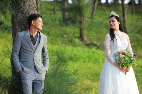Dâu Tây, rể ngoại học ăn Tết Việt - Ảnh 1. Dâu Tây, rể ngoại học ăn Tết Việt - Ảnh 1.