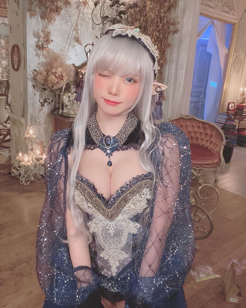 Hóa trang cosplay giúp Enako kiếm 2 tỉ đồng chỉ trong một ngày - Ảnh 4. Hóa trang cosplay giúp Enako kiếm 2 tỉ đồng chỉ trong một ngày - Ảnh 4.
