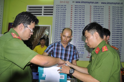 Đăng sai lệch vụ Đồng Tâm, Facebooker ‘Chương May Mắn’ bị khởi tố - Ảnh 1. Đăng sai lệch vụ Đồng Tâm, Facebooker ‘Chương May Mắn’ bị khởi tố - Ảnh 1.