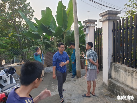 Cháy nhà 5 người chết ở quận 9: Có kẻ đốt nhà dằn mặt vì nợ? - Ảnh 3. Cháy nhà 5 người chết ở quận 9: Có kẻ đốt nhà dằn mặt vì nợ? - Ảnh 3.