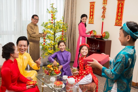 Món quà sức khoẻ ý nghĩa cho bố mẹ dịp Tết 2020 - Ảnh 1. Món quà sức khoẻ ý nghĩa cho bố mẹ dịp Tết 2020 - Ảnh 1.