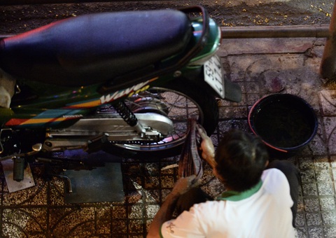 Bất ngờ một Sài Gòn ngày cận tết nhìn từ buýt mui trần 2 tầng - Ảnh 21. Bất ngờ một Sài Gòn ngày cận tết nhìn từ buýt mui trần 2 tầng - Ảnh 21.