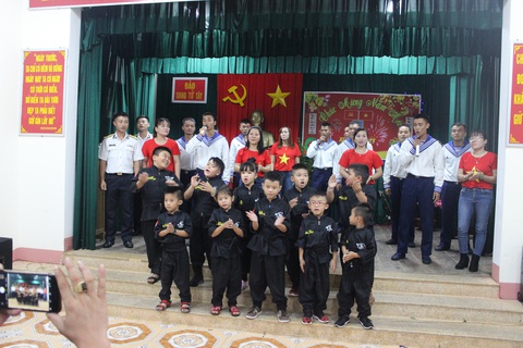Chiều 30 tết ở Trường Sa - Ảnh 4. Chiều 30 tết ở Trường Sa - Ảnh 4.