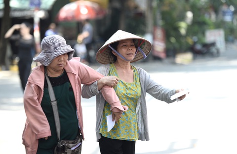 Mang tết đến với những người không có tết - Ảnh 1. Mang tết đến với những người không có tết - Ảnh 1.