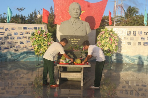 Chiều 30 tết ở Trường Sa - Ảnh 2. Chiều 30 tết ở Trường Sa - Ảnh 2.