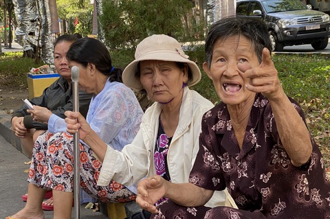 Mang tết đến với những người không có tết - Ảnh 2. Mang tết đến với những người không có tết - Ảnh 2.