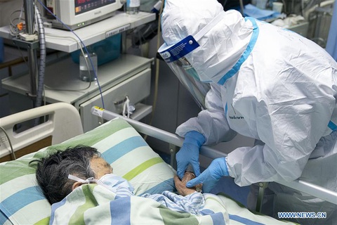 Những gì diễn ra bên trong bệnh viện tại Vũ Hán? - Ảnh 5. Những gì diễn ra bên trong bệnh viện tại Vũ Hán? - Ảnh 5.