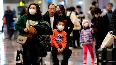 Ba người nhiễm virus corona đầu tiên ở châu Âu đều là người Trung Quốc - Ảnh 1. Ba người nhiễm virus corona đầu tiên ở châu Âu đều là người Trung Quốc - Ảnh 1.