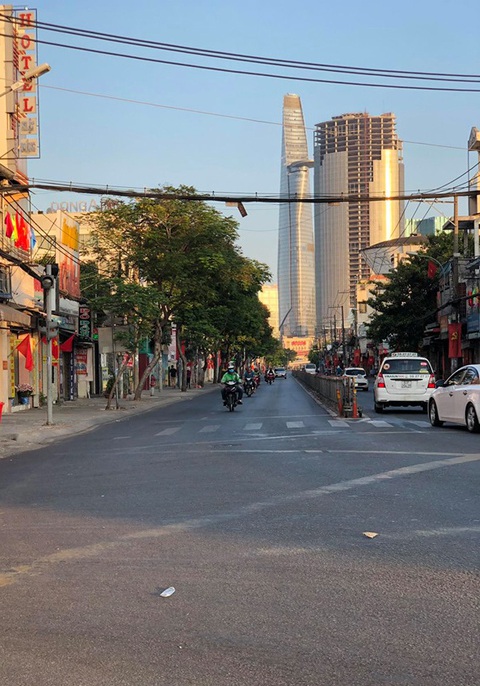 Mùng 4, nó dạ to tới mức cả quầy thuốc ai cũng cười rần rần - Ảnh 2. Mùng 4, nó dạ to tới mức cả quầy thuốc ai cũng cười rần rần - Ảnh 2.