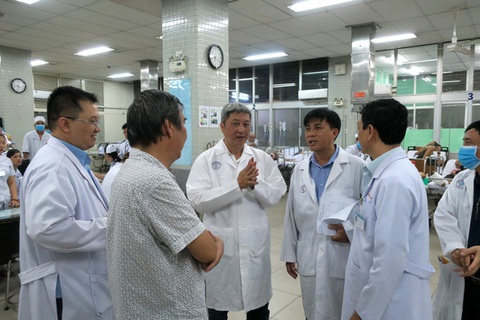Giám đốc Bệnh viện Chợ Rẫy: Khẳng định Li Zichao đã hoàn toàn khỏi bệnh - Ảnh 2. Giám đốc Bệnh viện Chợ Rẫy: Khẳng định Li Zichao đã hoàn toàn khỏi bệnh - Ảnh 2.