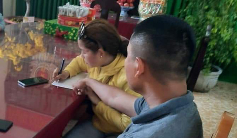 Làm việc với người tung tin 6 người nghi nhiễm virus corona ở Bình Thuận - Ảnh 1. Làm việc với người tung tin 6 người nghi nhiễm virus corona ở Bình Thuận - Ảnh 1.