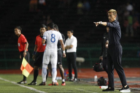 Rộ tin HLV tuyển Campuchia Keisuke Honda sang Brazil… thi đấu - Ảnh 1. Rộ tin HLV tuyển Campuchia Keisuke Honda sang Brazil… thi đấu - Ảnh 1.