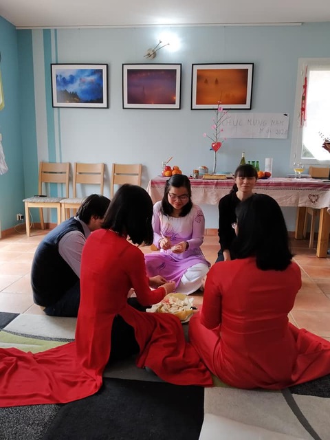 Nẻo về Tết Việt trên xứ người của chúng tôi - Ảnh 2. Nẻo về Tết Việt trên xứ người của chúng tôi - Ảnh 2.