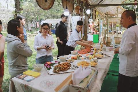 Ẩm thực Lễ hội Tết Việt - Tet Festival 2020 hút khách - Ảnh 1. Ẩm thực Lễ hội Tết Việt - Tet Festival 2020 hút khách - Ảnh 1.
