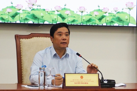 Ai quan tâm đến văn bản này, sau cuộc họp lên phòng tôi cho xem! - Ảnh 2. Ai quan tâm đến văn bản này, sau cuộc họp lên phòng tôi cho xem! - Ảnh 2.