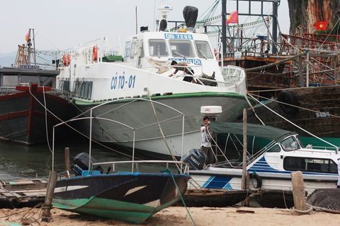 Tàu cao tốc Vân Đồn - Cô Tô tăng giá vé gần tết, nghi bắt tay làm giá - Ảnh 2. Tàu cao tốc Vân Đồn - Cô Tô tăng giá vé gần tết, nghi bắt tay làm giá - Ảnh 2.