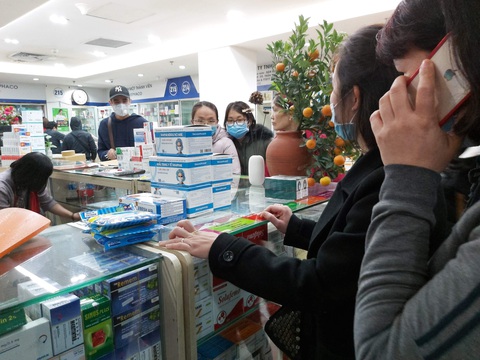 Chính phủ yêu cầu xuất khẩu khẩu trang y tế phải có giấy phép - Ảnh 1. Chính phủ yêu cầu xuất khẩu khẩu trang y tế phải có giấy phép - Ảnh 1.