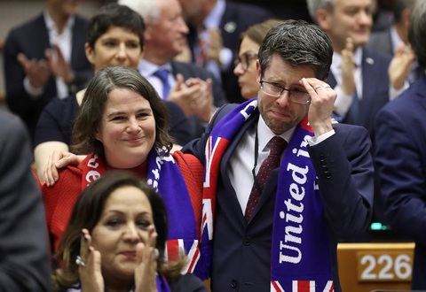 Brexit có hiệu lực: kẻ khóc, người cười - Ảnh 1. Brexit có hiệu lực: kẻ khóc, người cười - Ảnh 1.