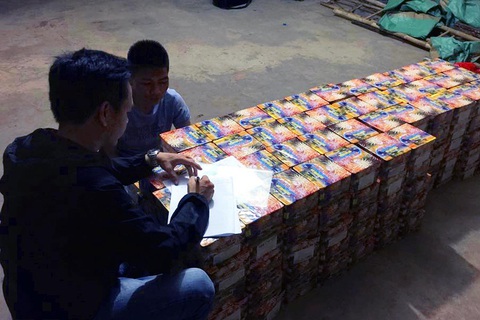 Pháo nổ trở lại, nguy hại hơn xưa - Ảnh 1. Pháo nổ trở lại, nguy hại hơn xưa - Ảnh 1.