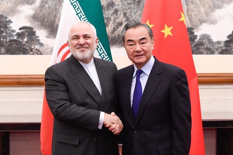 Trung Quốc sẽ không chống Mỹ để bảo vệ đồng minh Iran? - Ảnh 1. Trung Quốc sẽ không chống Mỹ để bảo vệ đồng minh Iran? - Ảnh 1.