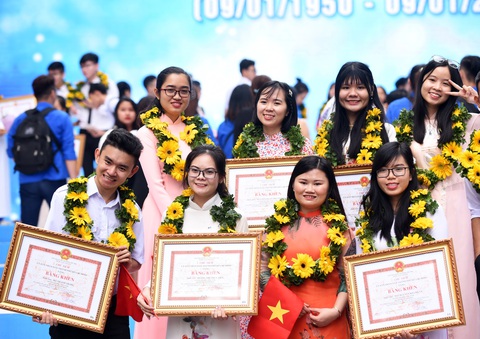 Sẵn sàng là đội ngũ kế thừa dựng xây Tổ quốc - Ảnh 1. Sẵn sàng là đội ngũ kế thừa dựng xây Tổ quốc - Ảnh 1.