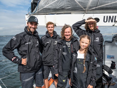 Tuổi 17 của Greta Thunberg, sức mạnh của cô gái đến từ đâu? - Ảnh 2. Tuổi 17 của Greta Thunberg, sức mạnh của cô gái đến từ đâu? - Ảnh 2.