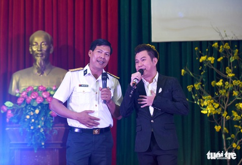 Mùa xuân biển đảo lần 9: Bên vịnh Phan Thiết, bâng khuâng nhớ Trường Sa - Ảnh 13. Mùa xuân biển đảo lần 9: Bên vịnh Phan Thiết, bâng khuâng nhớ Trường Sa - Ảnh 13.